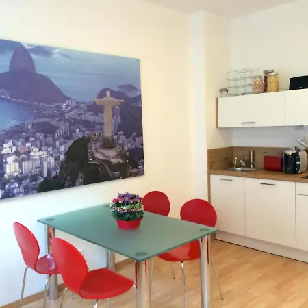 Apartmán Rue Business & *