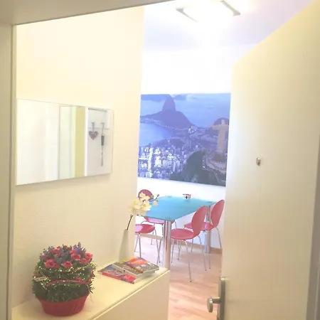 Rue Business & Apartment