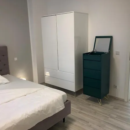 Rue Business & * Essen