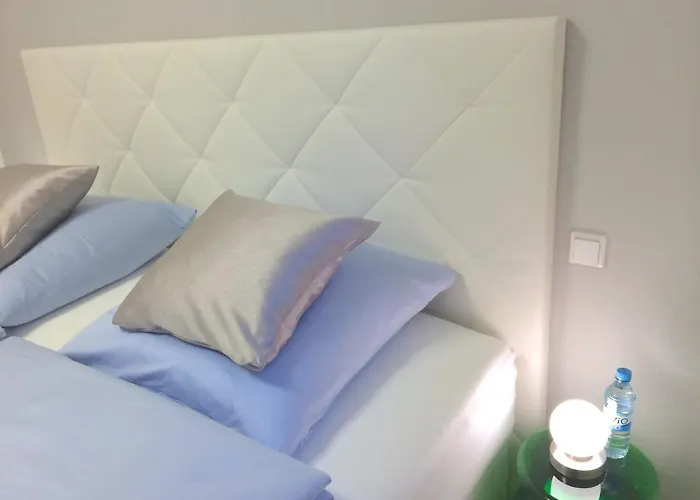 Rue Business & * 埃森