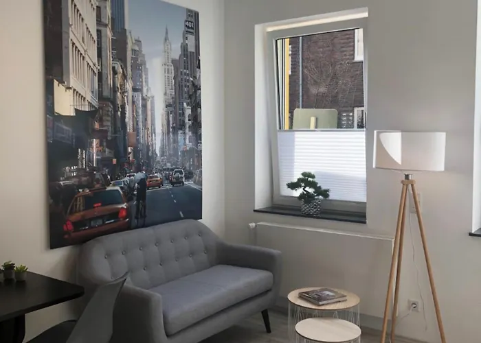 Rue Business & * 埃森