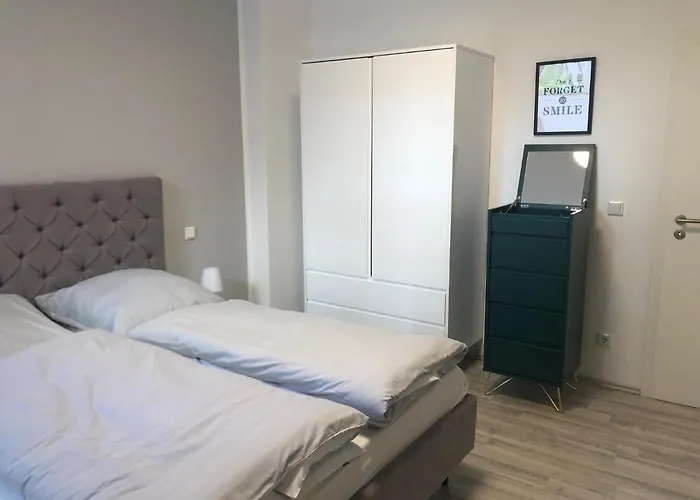 Rue Business & * Essen