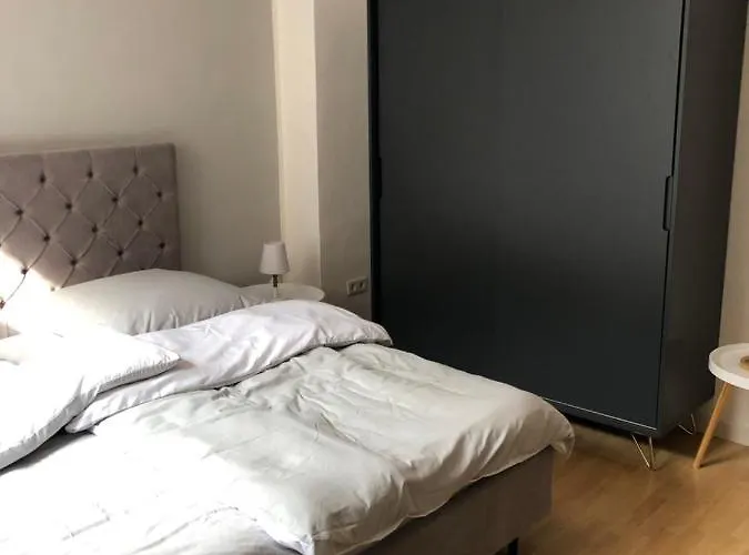 Rue Business & Apartman